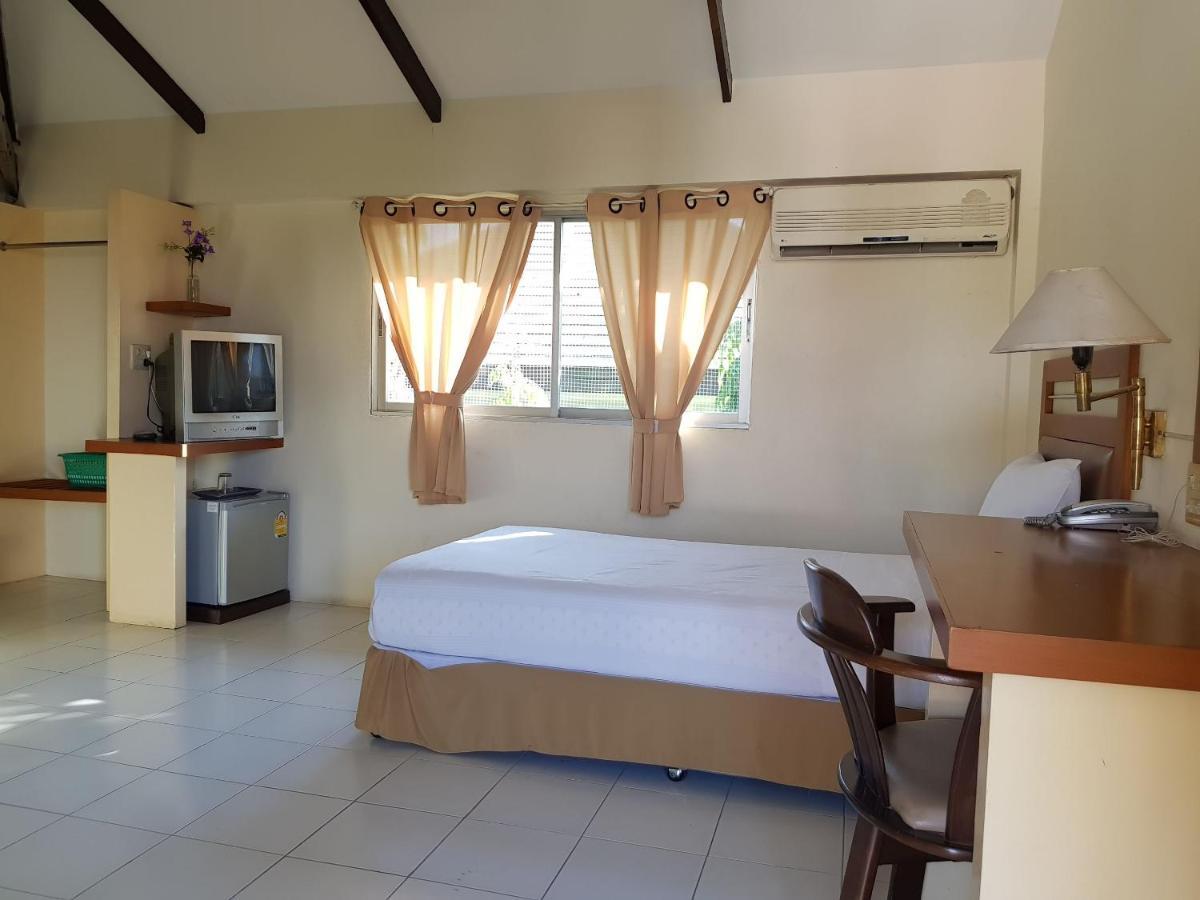 Casa Holiday Hotel Sha Phitsanulok Εξωτερικό φωτογραφία